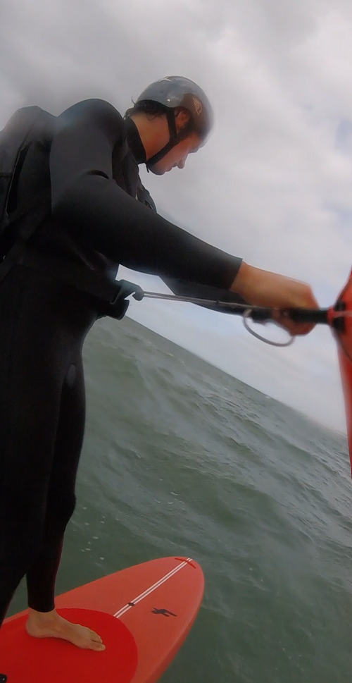 Crochet de harnais wingfoil – Accessoire robuste et léger pour harnais ceinture